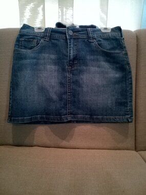 (429) Crafted Jean skirt size 8